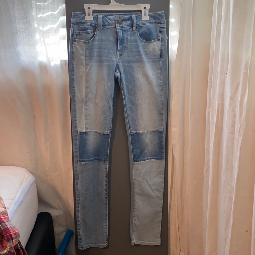 American Eagle Patch Jeans Mid rise
